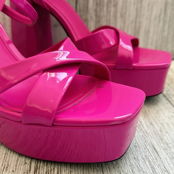 Zara Strappy heel sandal - Picture 5 of 10